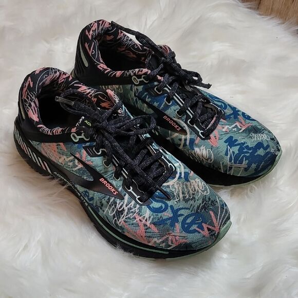 Brooks Adrenaline GTS 22 Womens 8.5 Sneaker Flamingo Tropical Yucca 1203531B095 - Picture 3 of 11